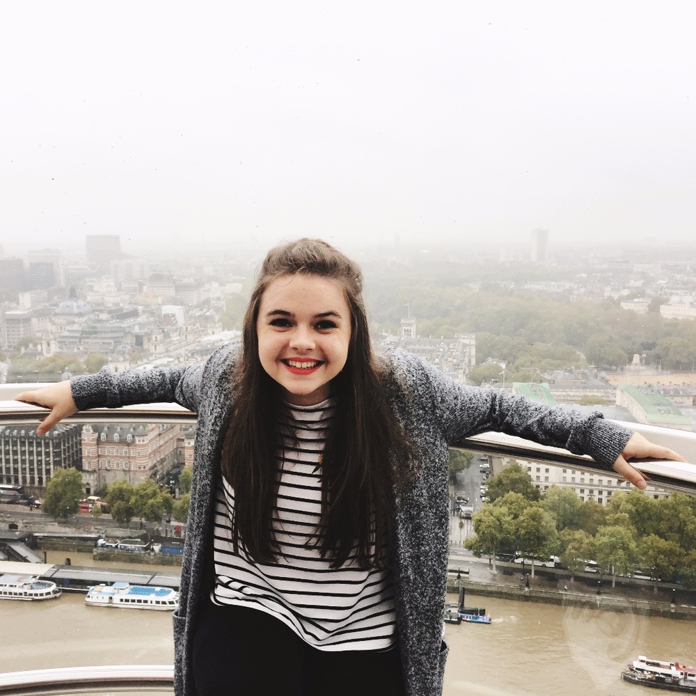 Meet your Posher, Abigail